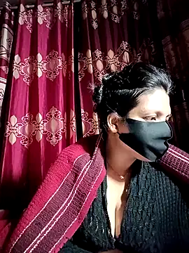 Snapshot of Depte- chatting on 02-08-25, 02:58 Depte- online show from 02-08-25, 02:58