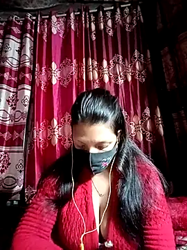 Snapshot of Depte- chatting on 02-13-25, 02:01 Depte- online show from 02-13-25, 02:01