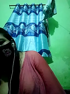 Snapshot of Depte- chatting on 09-13-25, 01:49 Depte- online show from 09-13-25, 01:49