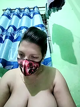 Snapshot of Depte- chatting on 09-21-25, 11:39 Depte- online show from 09-21-25, 11:39