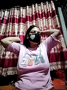 Snapshot of Depte- chatting on 10-04-25, 11:25 Depte- online show from 10-04-25, 11:25