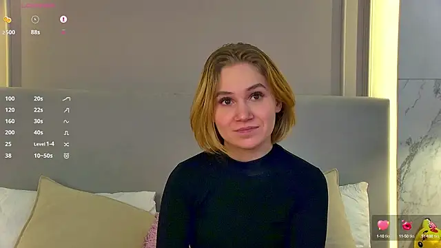 Snapshot of EllenaGreen chatting on 01-30-25, 09:14 EllenaGreen online show from 01-30-25, 09:14