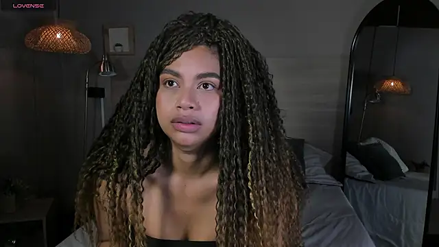 nayah   online show from 03-19-26, 08:35