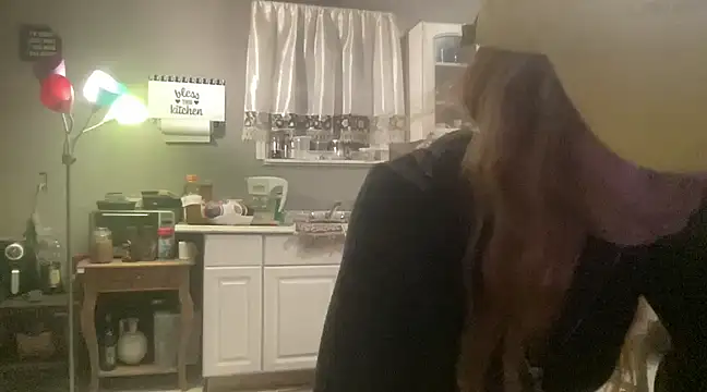 MommyConfident online show from 01-29-25, 09:33