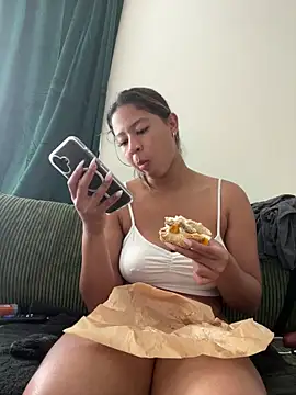 VanessaBling online show from 09-22-25, 02:08