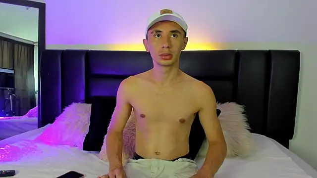 Jotastevensxx online show from 06-05-26, 08:03