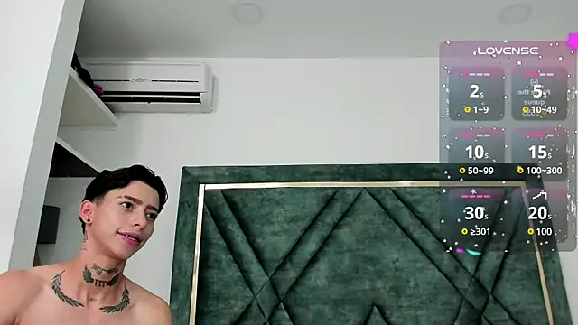 AmberAdams  online show from 02-03-25, 04:20