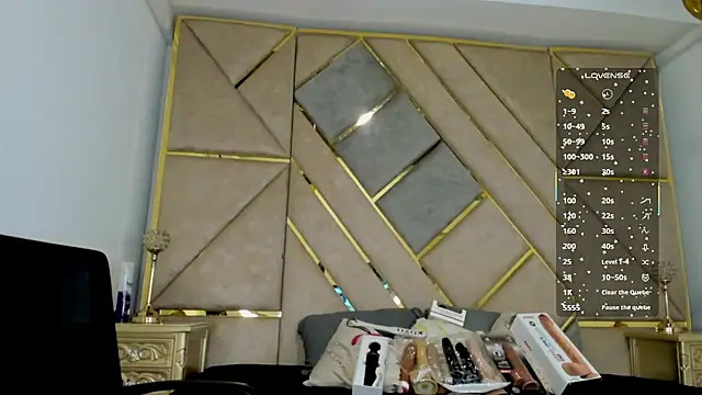 AmberAdams  online show from 09-09-25, 12:59