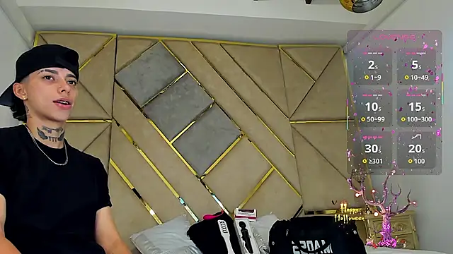 AmberAdams  online show from 10-25-25, 05:08