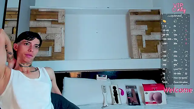 AmberAdams  online show from 01-12-26, 03:39