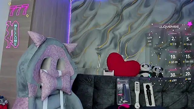 AmberAdams  online show from 04-21-26, 01:42