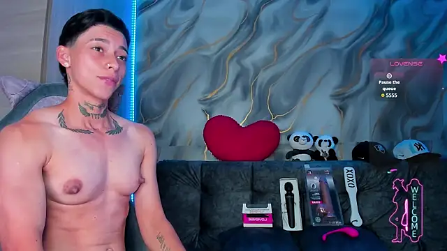 AmberAdams  online show from 07-14-26, 11:32