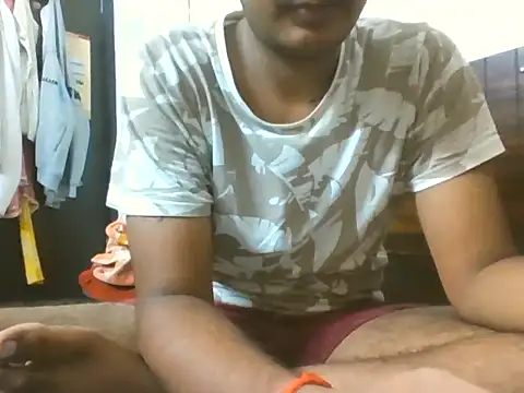 Snapshot of Dusky_Aarav chatting on 09-27-25, 09:36 Dusky Aarav online show from 09-27-25, 09:36
