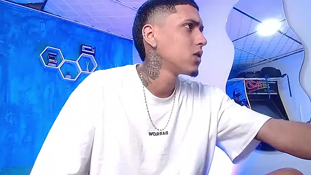 Liam lee online show from 12-19-24, 03:30