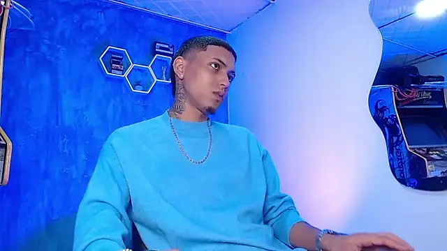 Liam lee online show from 01-26-25, 01:04