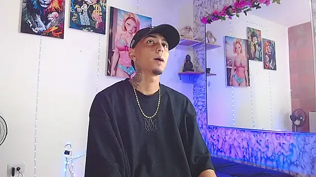 Liam lee online show from 10-16-25, 01:56