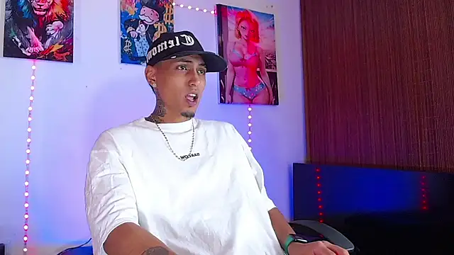 Liam lee online show from 01-05-26, 08:56