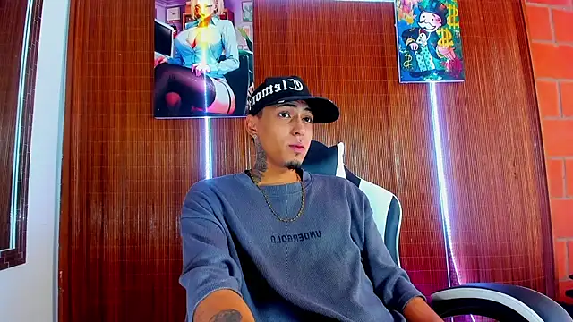 Liam lee online show from 02-12-26, 02:45