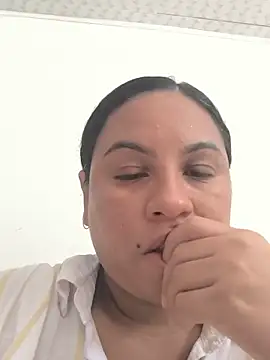Francesca ferrari online show from 06-21-26, 04:31