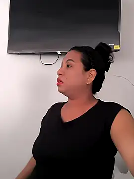 Francesca ferrari online show from 07-17-26, 10:14