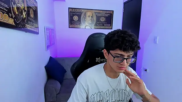 TylerWhite  online show from 03-15-25, 05:52