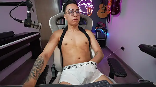 Snapshot of granxarma960 chatting on 02-03-25, 04:46 granxarma960 online show from 02-03-25, 04:46