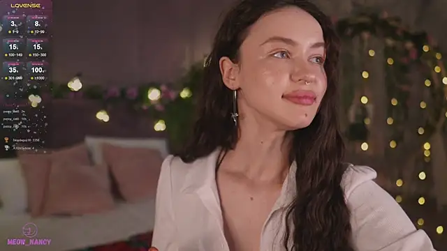 Snapshot of Meow_Nancy chatting on 01-19-25, 09:01 Meow Nancy online show from 01-19-25, 09:01