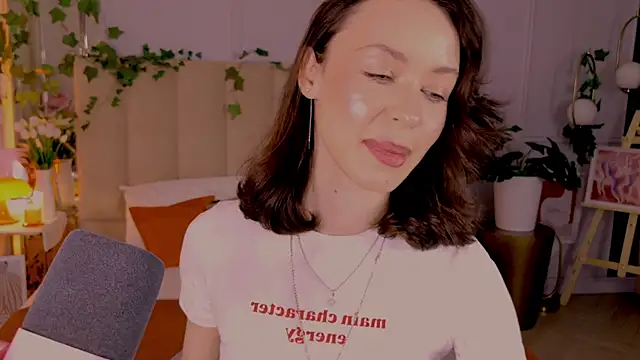 Meow Nancy online show from 06-15-26, 05:09