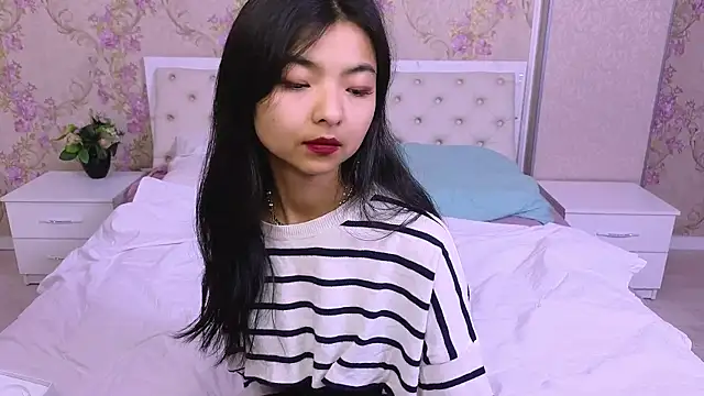 Shy Kira online show from 12-02-24, 12:29