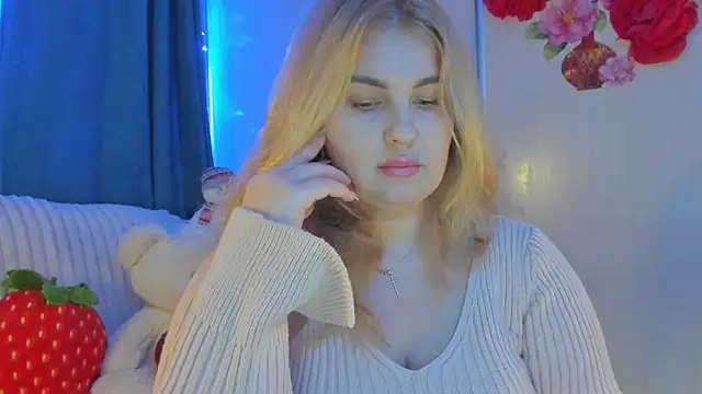 CoraSwon online show from 01-12-25, 10:01