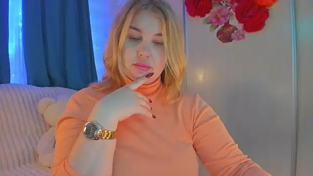 CoraSwon online show from 01-17-25, 11:06