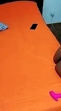 littlebrunett online show from 02-05-25, 11:02