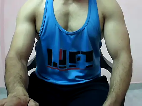 Snapshot of heman_2 chatting on 03-20-26, 03:39 heman 2 online show from 03-20-26, 03:39