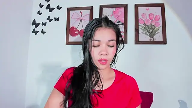 Emiily Parkerr online show from 06-17-26, 08:10