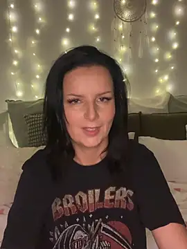 Snapshot of Off__Melonenmandy chatting on 02-12-26, 05:52 Off Melonenmandy online show from 02-12-26, 05:52