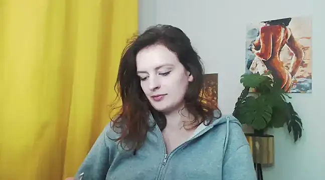 Snapshot of juicyNadine chatting on 12-03-24, 12:27 juicyNadine online show from 12-03-24, 12:27