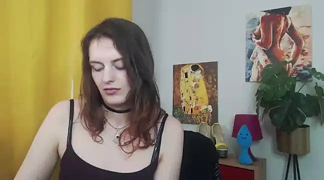 Snapshot of juicyNadine chatting on 03-12-25, 12:26 juicyNadine online show from 03-12-25, 12:26