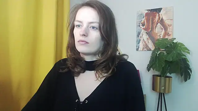 juicyNadine online show from 12-15-25, 05:34