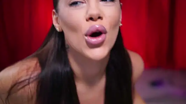 Snapshot of NatyDesiree chatting on 01-20-25, 07:25 NatyDesiree online show from 01-20-25, 07:25