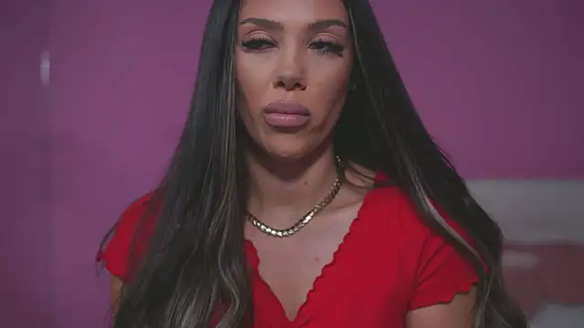 Snapshot of NatyDesiree chatting on 02-10-25, 07:28 NatyDesiree online show from 02-10-25, 07:28