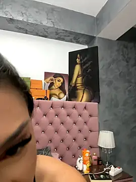 Snapshot of NatyDesiree chatting on 09-18-25, 07:49 NatyDesiree online show from 09-18-25, 07:49