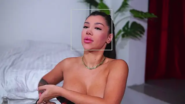 Snapshot of NatyDesiree chatting on 09-26-25, 07:23 NatyDesiree online show from 09-26-25, 07:23