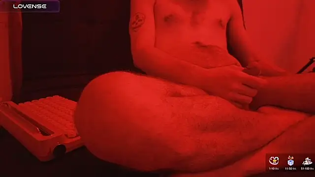 pantslesstraveler plt online show from 01-04-25, 07:55