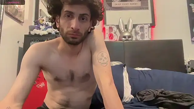 Snapshot of pantslesstraveler_plt chatting on 11-22-25, 01:59 pantslesstraveler plt online show from 11-22-25, 01:59