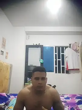 Snapshot of SaucyAffair0 chatting on 09-28-25, 02:06 SaucyAffair0 online show from 09-28-25, 02:06