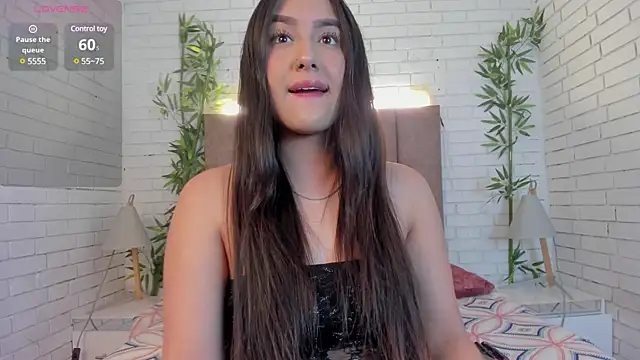 Snapshot of paulina_sweett_ chatting on 01-23-25, 01:35 paulina sweett online show from 01-23-25, 01:35