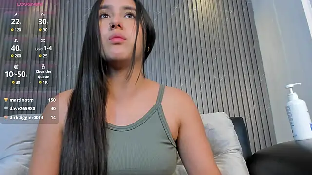 Snapshot of paulina_sweett_ chatting on 03-22-25, 03:42 paulina sweett online show from 03-22-25, 03:42