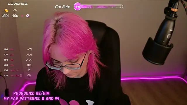 CuteYukiKun online show from 01-11-25, 10:29