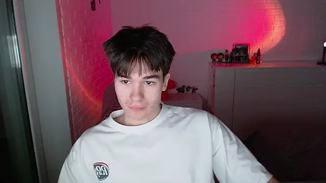 MarkusDean online show from 11-23-25, 02:39