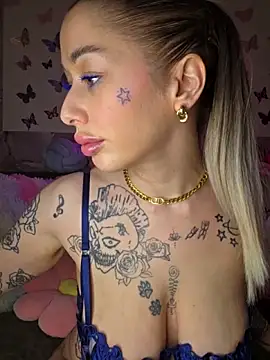 Chachou000 online show from 03-31-26, 03:23